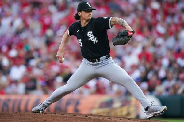 White Sox double up Reds for third consecutive win