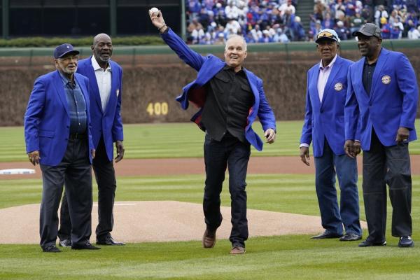 Hall of Famer Ryne Sandberg ‘continuing to fight’ cancer