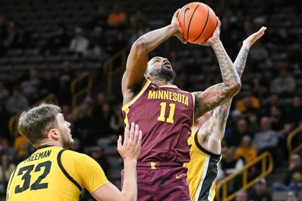 Minnesota halts Iowa’s 6-game win streak in Big Ten rivalry