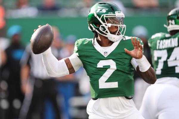 Tyrod Taylor mum on Jets’ starting QB vs. Bengals