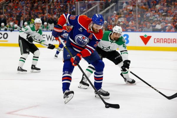 Oilers stifle Stars in Game 4; one win from Stanley Cup Final