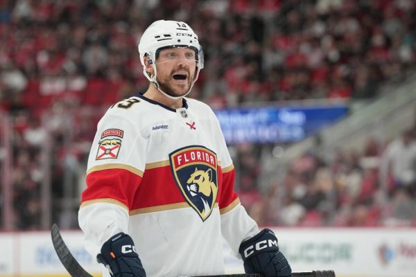 Panthers F Sam Reinhart out for Game 3 vs. Hurricanes