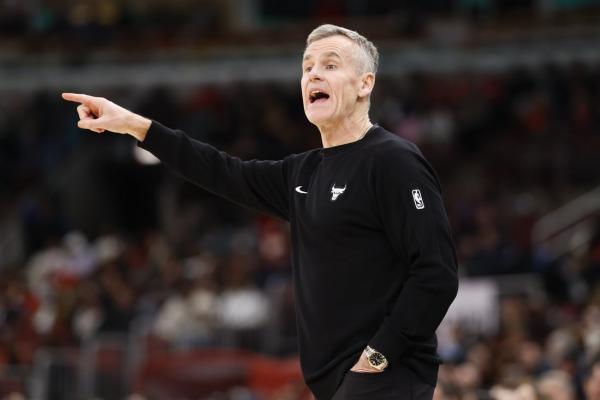 Eight Bulls post double figures as Pelicans can’t keep pace