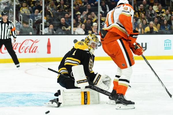 Leo Carlsson’s OT goal lifts Ducks over Bruins