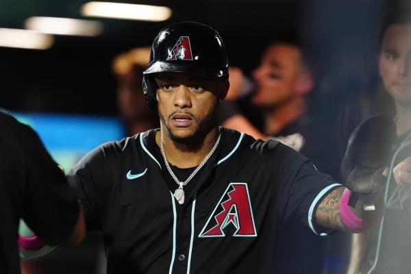 D-backs 2B Ketel Marte apologizes for missing games