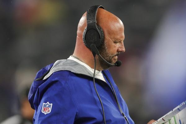 Giants' Brian Daboll on calling plays: 'Yeah, I'm doing it' thumbnail