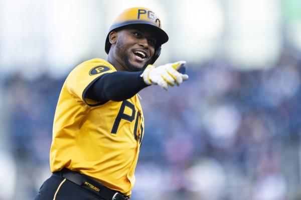 Pirates beat Braves to stop 7-game slide in new manager’s debut