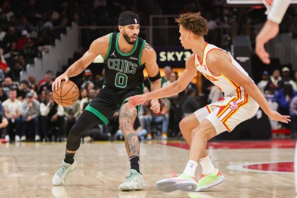 Hawks' Trey Young scores career-low 2 as Celtics cruise thumbnail