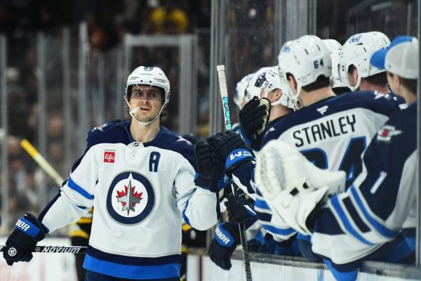 Jets take on Capitals in showdown of conference leaders