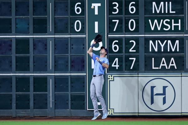 Brandon Lowe, five pitchers lead Rays to 1-0 win over Astros thumbnail