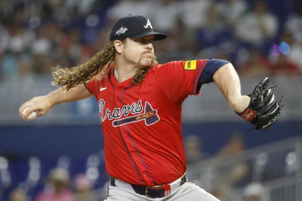 Grant Holmes, Braves shut out Marlins to knot series