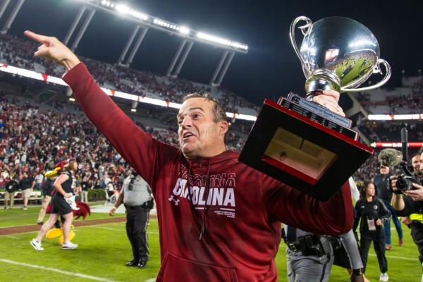 South Carolina extends coach Shane Beamer through 2030