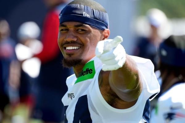 Reports: Patriots releasing WR Kendrick Bourne at his request