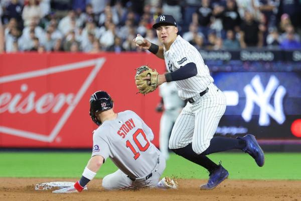 Report: Yankees SS Anthony Volpe undergoes shoulder surgery