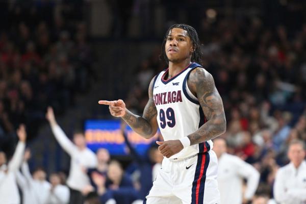 No. 4 Gonzaga reaches triple digits, throttles UMass-Lowell