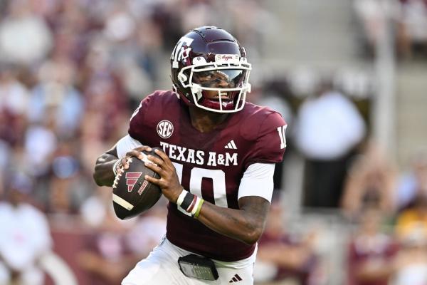 No. 25 Texas A&M fends off Bowling Green 26-20