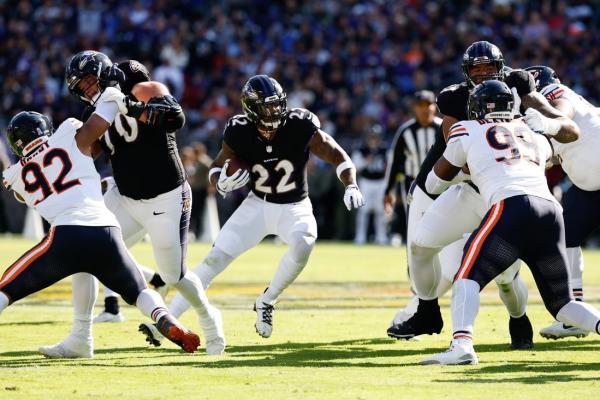Derrick Henry, Tyler Huntley end Ravens’ slump with win over Bears