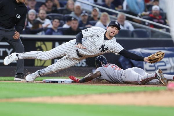 Newcomer Nathaniel Lowe helps Red Sox down Yankees