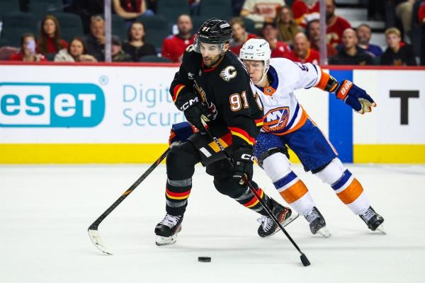 Flames emerge from goaltending battle with shootout win vs. Isles