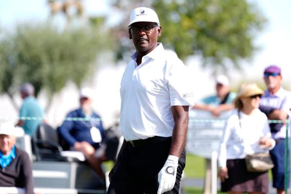 Vijay Singh, Y.E. Yang, Cameron Percy tied for lead at Senior PGA
