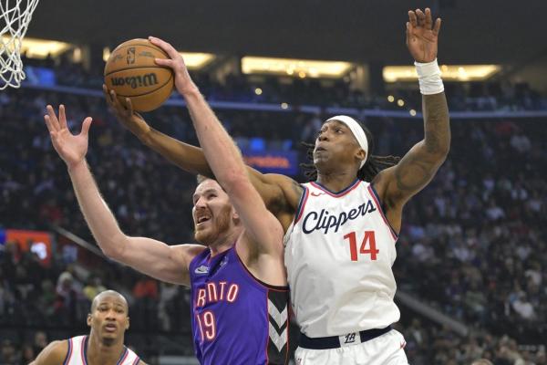 Clippers nip Raptors, extend win streak to four games thumbnail