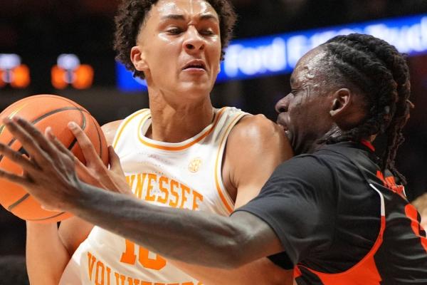 No. 18 Tennessee works to reduce turnovers vs. Northern Kentucky