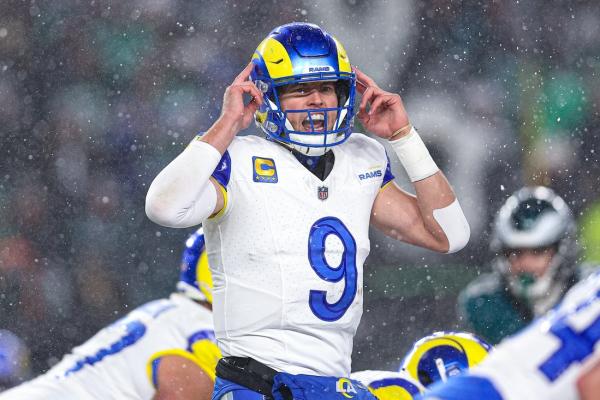 Report: Rams finalize new contract with QB Matthew Stafford