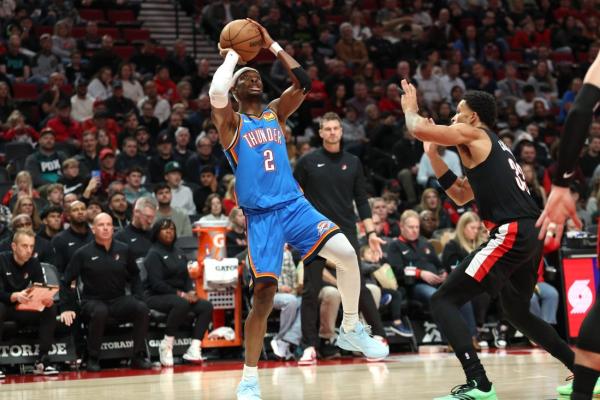 Blazers escape 22-point hole, hand Thunder first loss