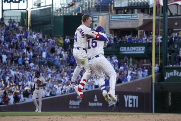 Carson Kelly collects two clutch hits to rally Cubs past Braves