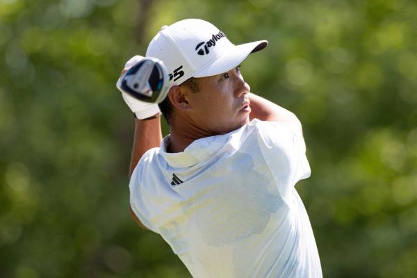 Collin Morikawa puts former Cal teammate on bag at Rocket Classic