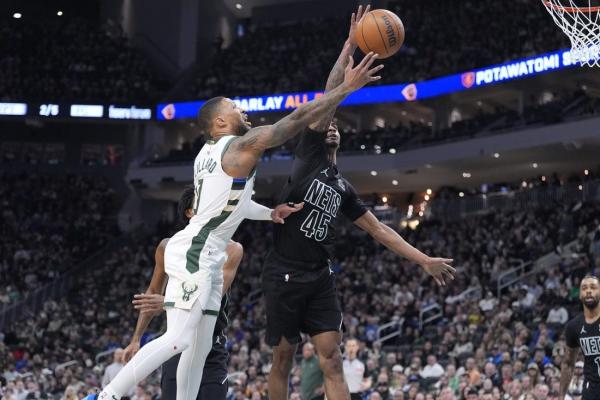 Nets turn back fourth-quarter rally to beat Bucks