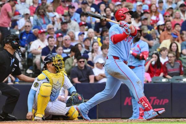 Cardinals break 6-game skid, pound Brewers