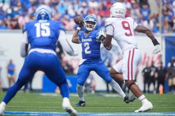 Memphis rallies to beat Arkansas for 4-0 start