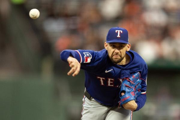 Nathan Eovaldi outduels Justin Verlander, Rangers blank Giants