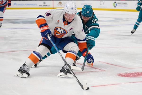 Islanders could vault in standings with win over Ducks