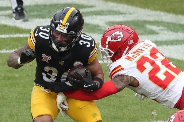 RB Jaylen Warren, Steelers agree to 2-year extension