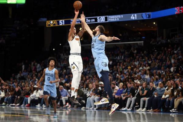 Nuggets knock off Grizzlies for historic win thumbnail