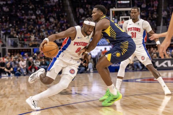 Pistons top Pacers, stretch win streak to double digits