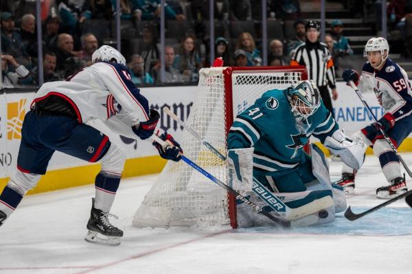 Alexander Wennberg’s OT goal pulls Sharks past Jackets