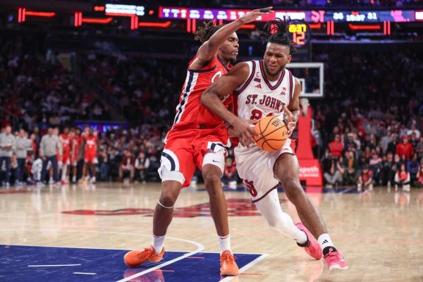 No. 23 St. John’s takes lead early, holds off Ole Miss