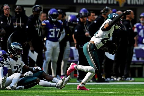 Eagles place starting S Andrew Mukuba (ankle) on injured reserve