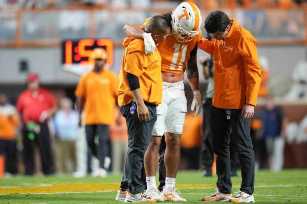 Tennessee LB Keenan Pili (ACL) done for season