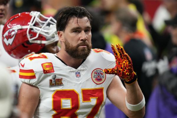 Report: Chiefs set deadline for Travis Kelce’s return decision