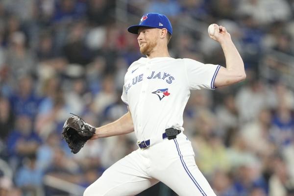Eric Lauer fans eight as Blue Jays cruise past Diamondbacks