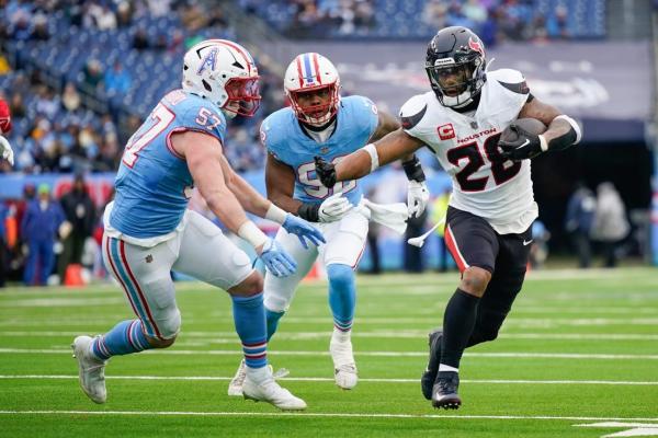 Texans roll into playoffs, while Titans clinch 2025 No. 1 pick