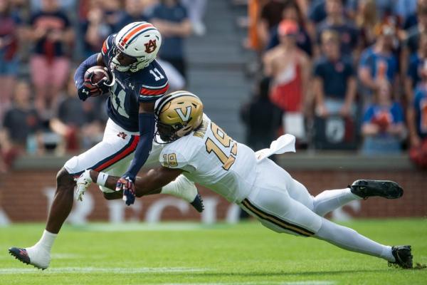 Vanderbilt reaches bowl eligibility with road win at Auburn