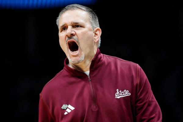 Reports: Mississippi State extends coach Chris Jans