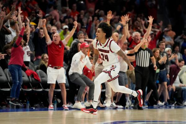 Chucky Hepburn’s game-winner lifts No. 13 Louisville over Stanford