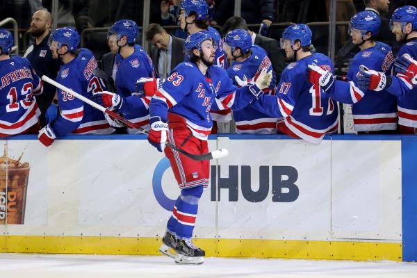 Rangers ride spirited rally into encounter vs. Predators