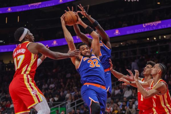 Knicks extend hot stretch, sneak past free-falling Hawks